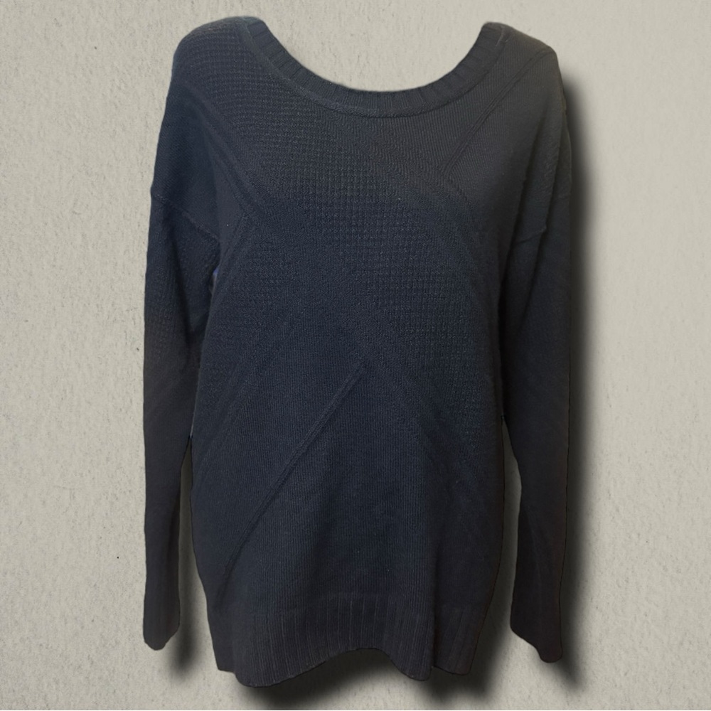 CALVIN KLEIN WOMENS CREW NECK HIGH-LOW HEM PULLOVER SWEATER
SIZE LARGE